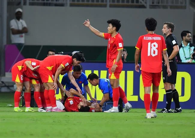 Hình ảnh đại diện cho đội ngũ hỗ trợ khách hàng của G666 Bắn Cá, sẵn sàng giải đáp thắc mắc và hỗ trợ người chơi về quyền riêng tư và dữ liệu.